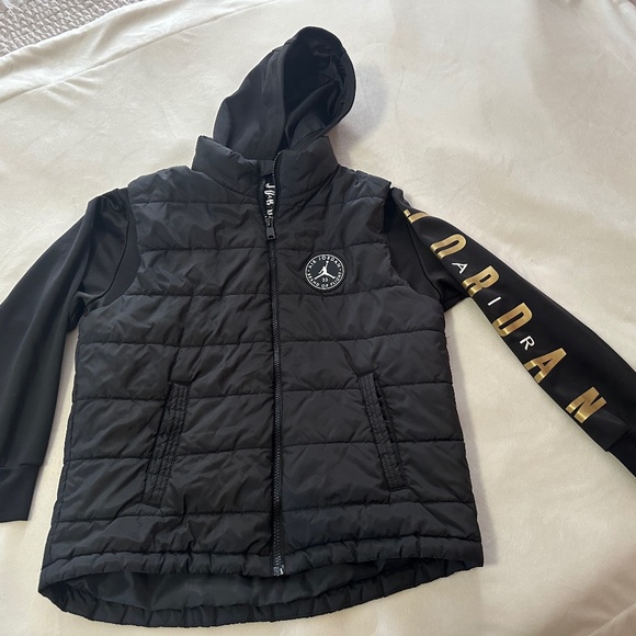 Boys Jordan Puffer coat - Picture 1 of 3